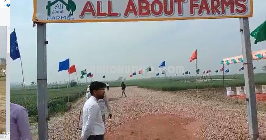 Lotus Farm House : Farm House For Sale In Noida