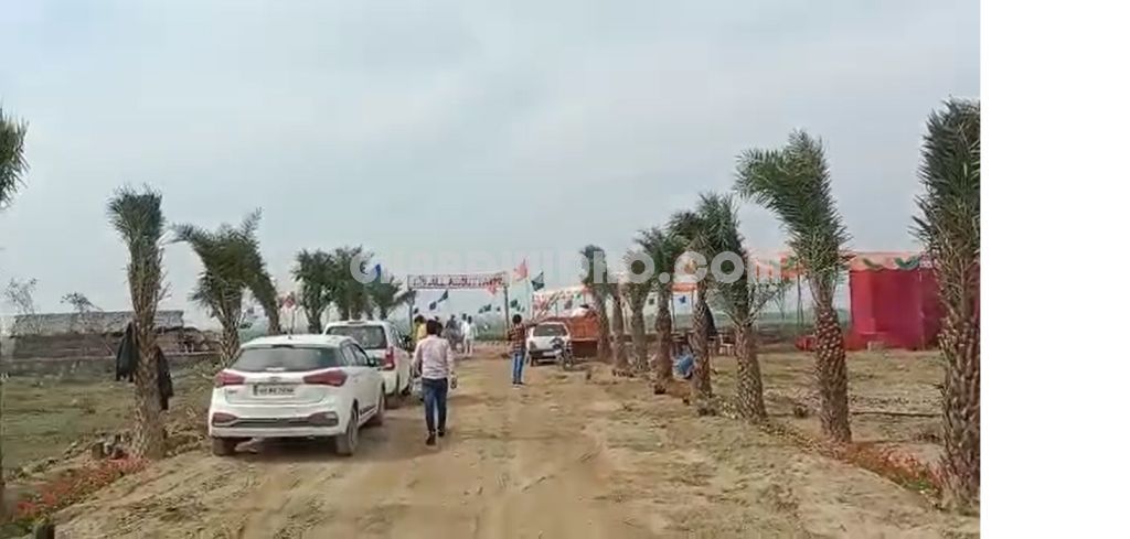 Lotus Farm House : Farm House For Sale In Noida