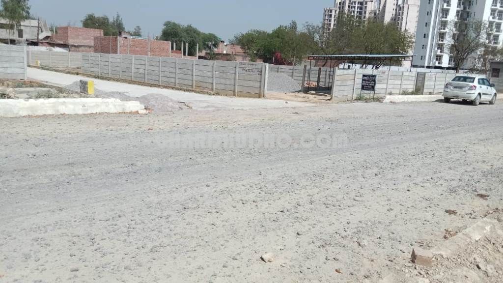 Free Hold Plot Near Sushant Golf City Shahid Path Lucknow