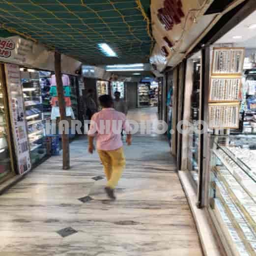 Heera Panna Shoping Center : Shopping Mall For Sale In Mumbai