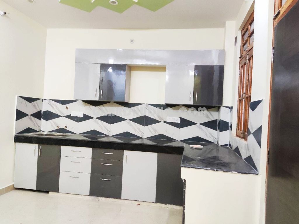 Yash Residency : 3BHK Duplex Raw House In Lucknow