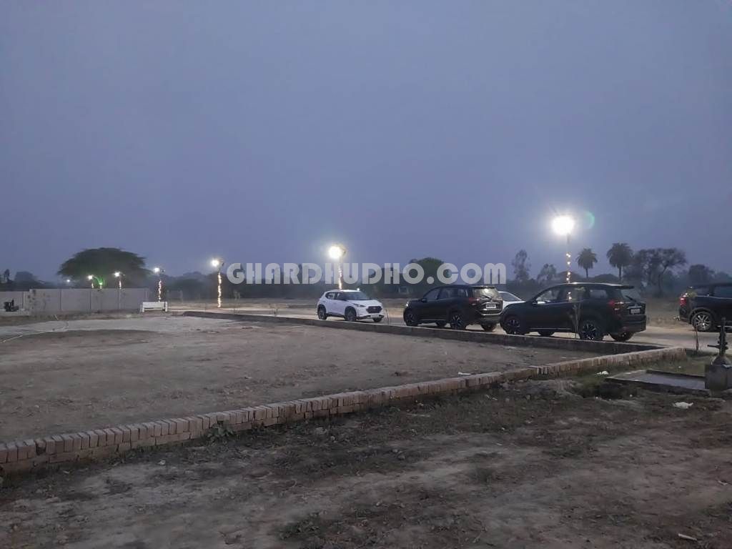 Royal Upawan : Farm House & Cottages In Lucknow