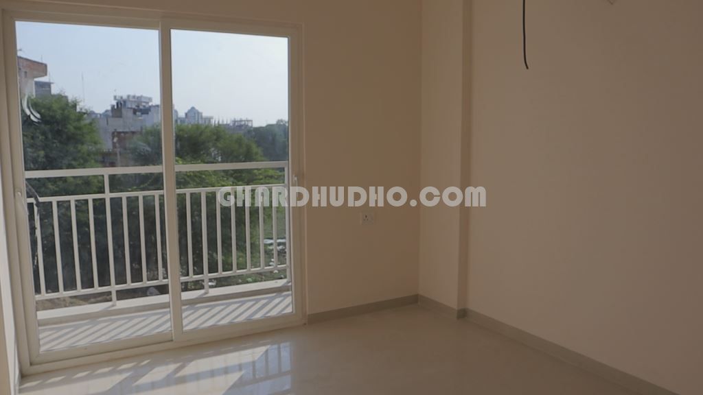 Grace City : 2/3 BHK Apartment For Sale At Barra Kanpur Nagar