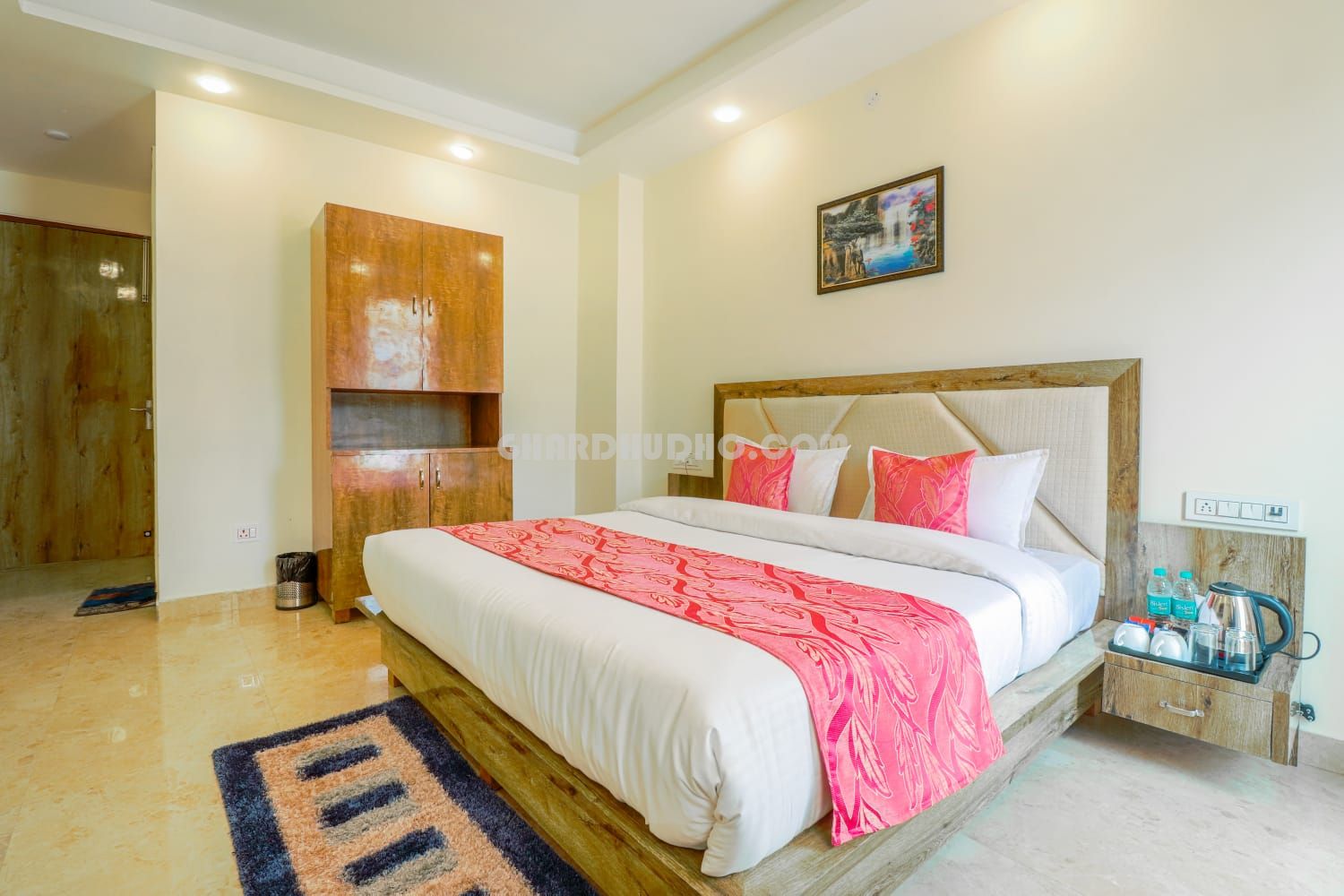 24 Room Hotel For Lease In Tapovan Rishikesh