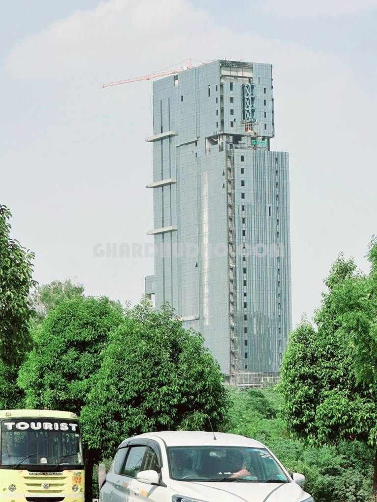 Sikka Kapital Grand : Office Space For Sale In Sec 98 Noida