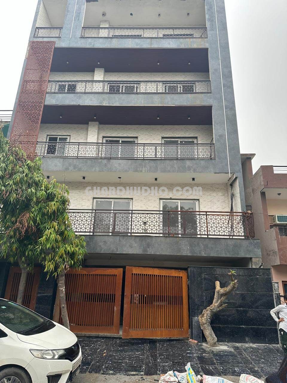 4 BHK Building For Sale In East Panjabi Bagh New Delhi