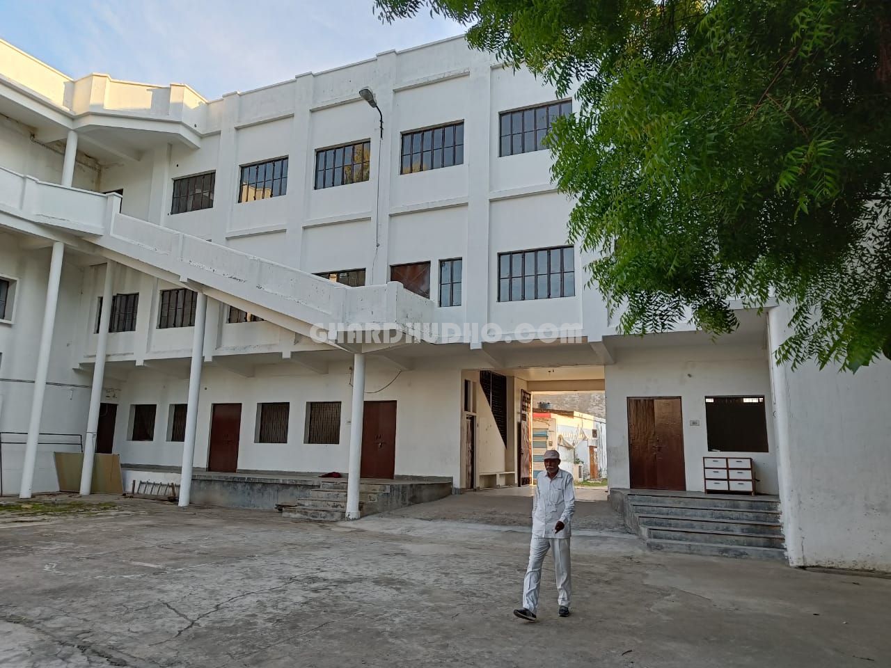 Multipurpose Building For Sale At Sitapur Road Lucknow
