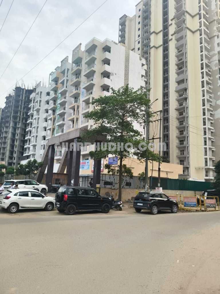 Gayatri Life Residency :1 BHK Affordable Homes In Greater Noida For Sale
