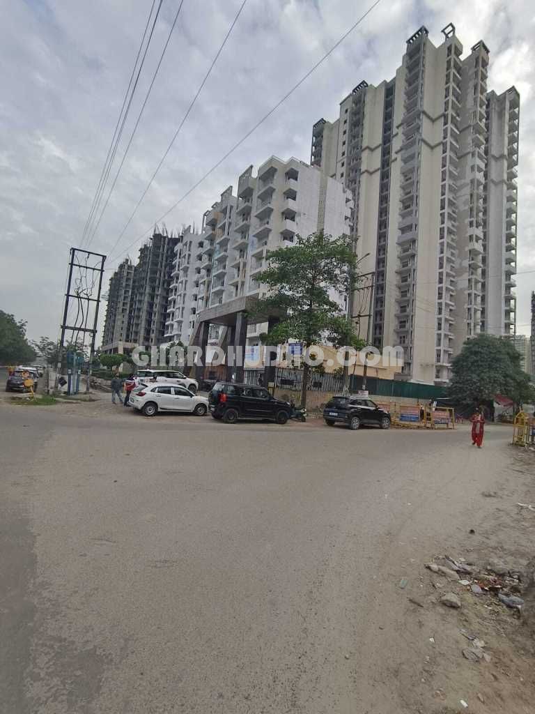 Gayatri Life Residency :1 BHK Affordable Homes In Greater Noida For Sale