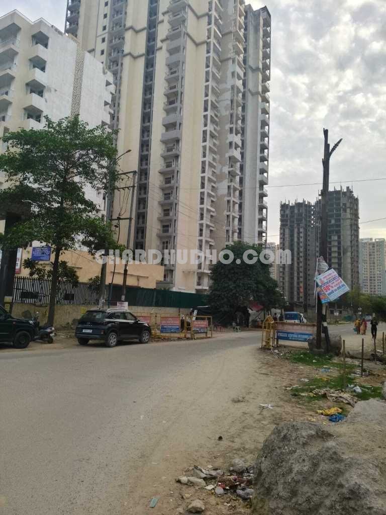 Gayatri Life Residency :1 BHK Affordable Homes In Greater Noida For Sale