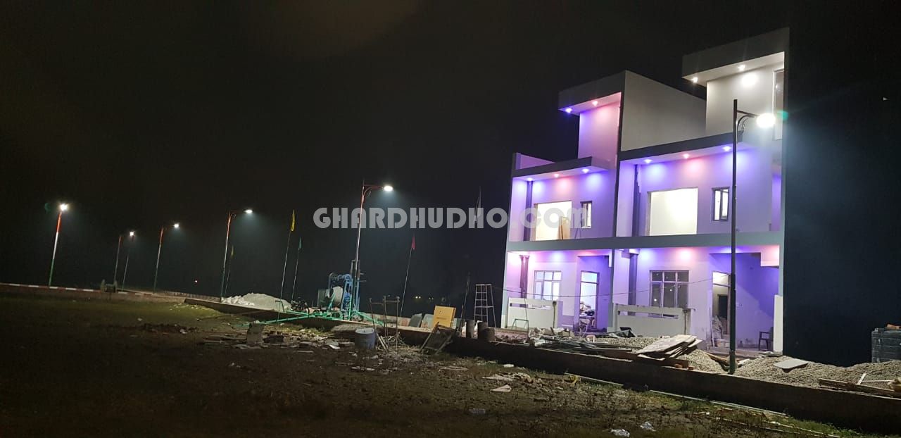 Z World City : Independent Raw House For Sale In Lucknow